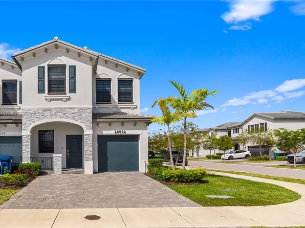 28500 SW 133rd Path, Homestead, FL 33033