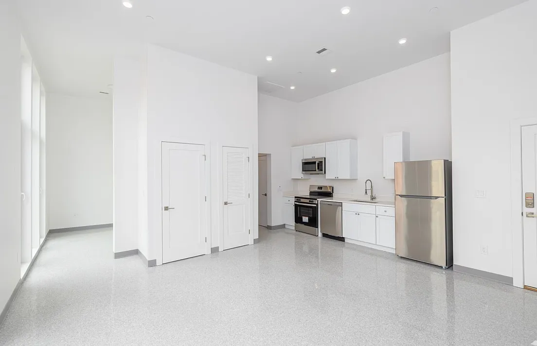 Studio, 508 sqft, $2,210 — Photo 1