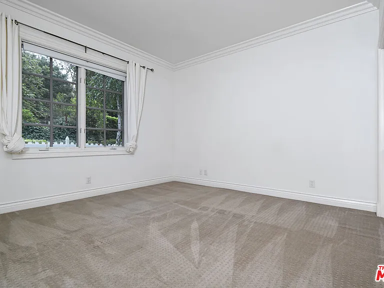 3254 Oakdell Rd — Photo 31