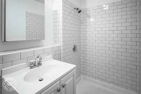 Rented by MySpaceNYC | media 13