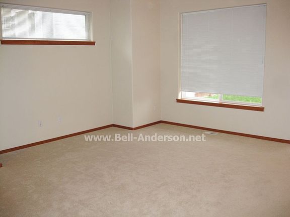 4th image of 21542 117th Ave SE