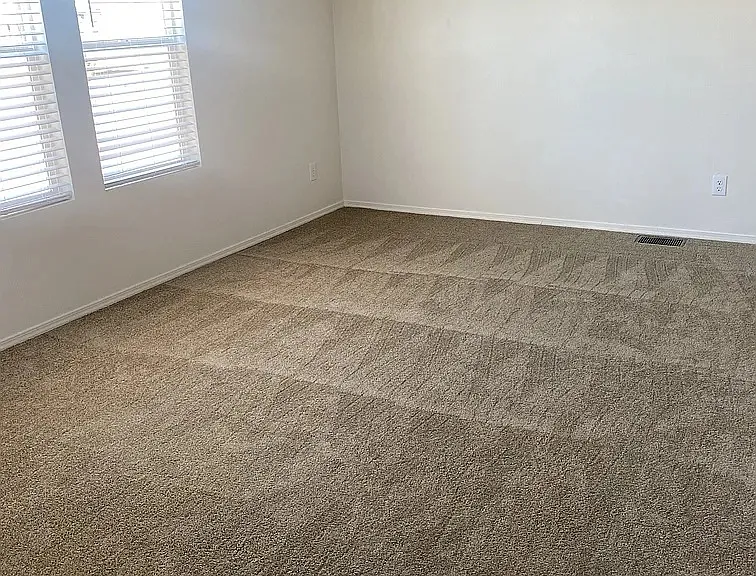 10936 E Apache Trl — Photo 5