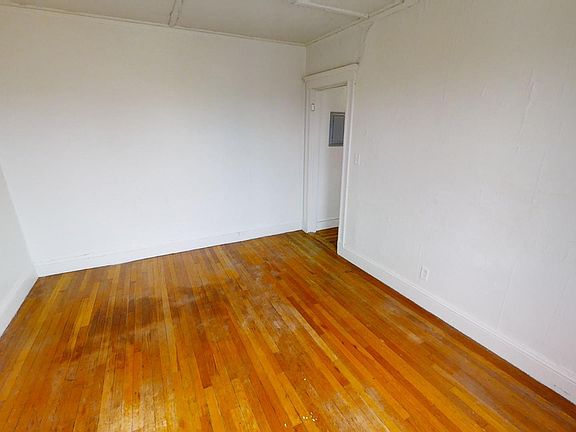 3rd image of 1179 Boylston St APT 35