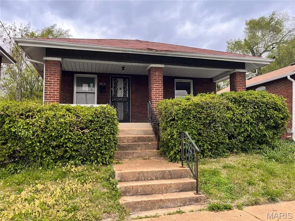 4313 Dardenne Dr, Saint Louis, MO 63120