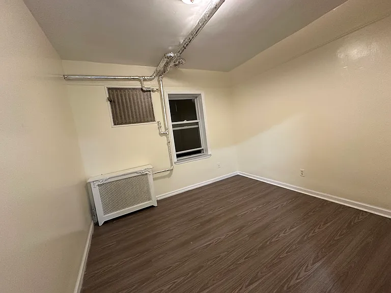 2107 Continental Ave #1 — Photo 5