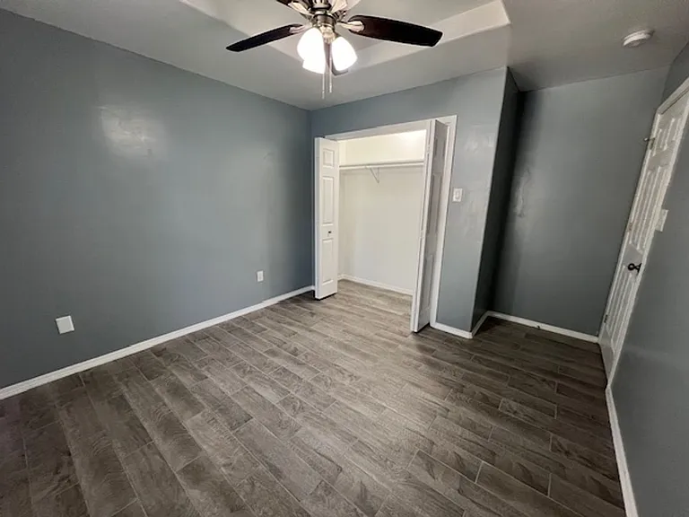 8527 Michigan Ave — Photo 6