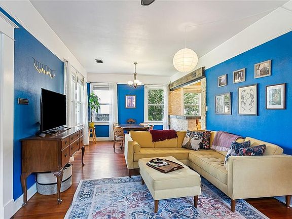 5th image of 4452 Baccich St