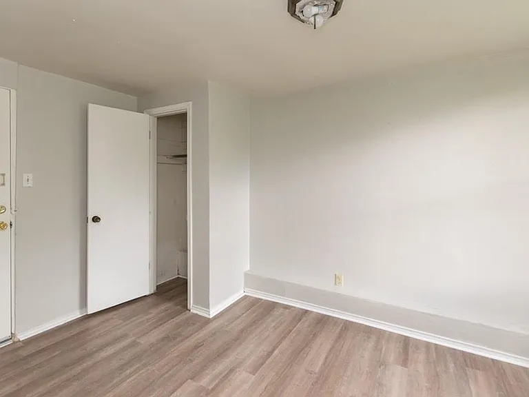 1534 Lazy Ln — Photo 6