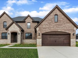 49601 Split Rock Rd, Macomb, MI 48044