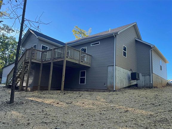 2nd image of 115 Chinkapin Ct