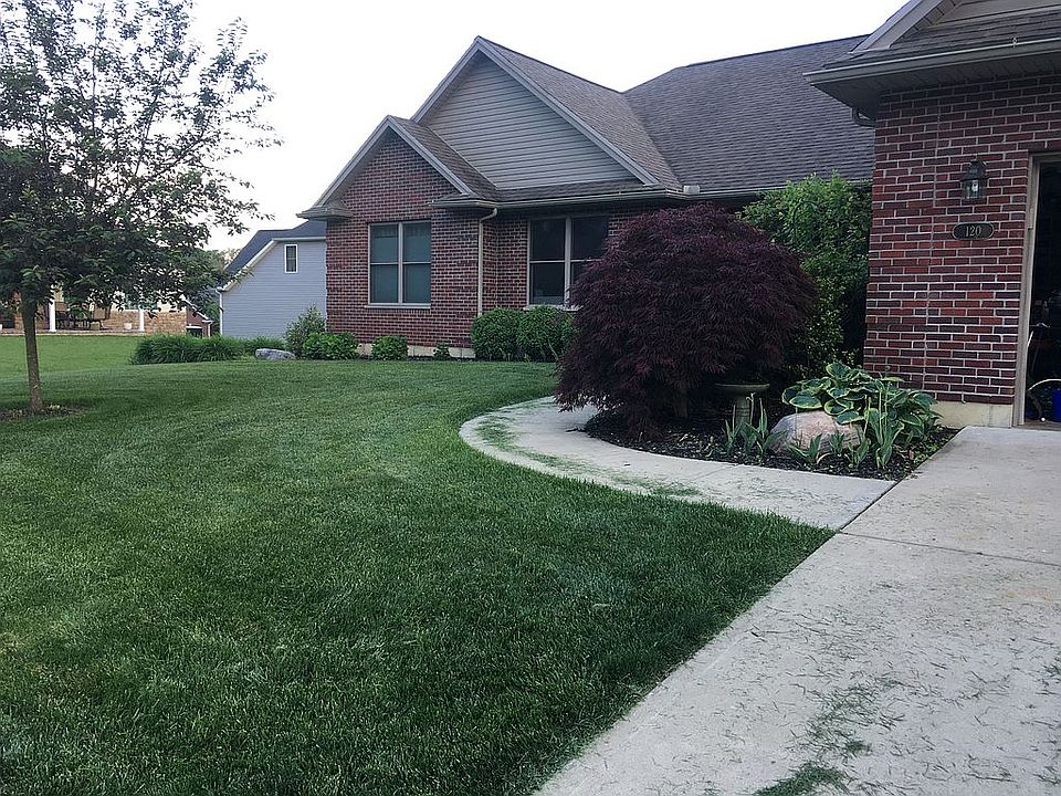 1st image of 120 Hunter Woods Dr