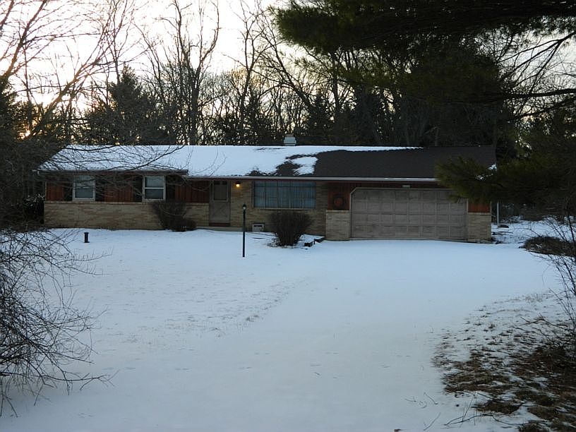 1st image of N1735 Wooddale Dr