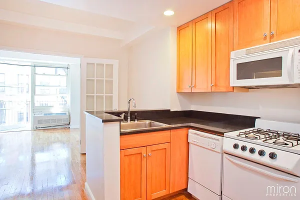 Rented by Miron Properties | media 13