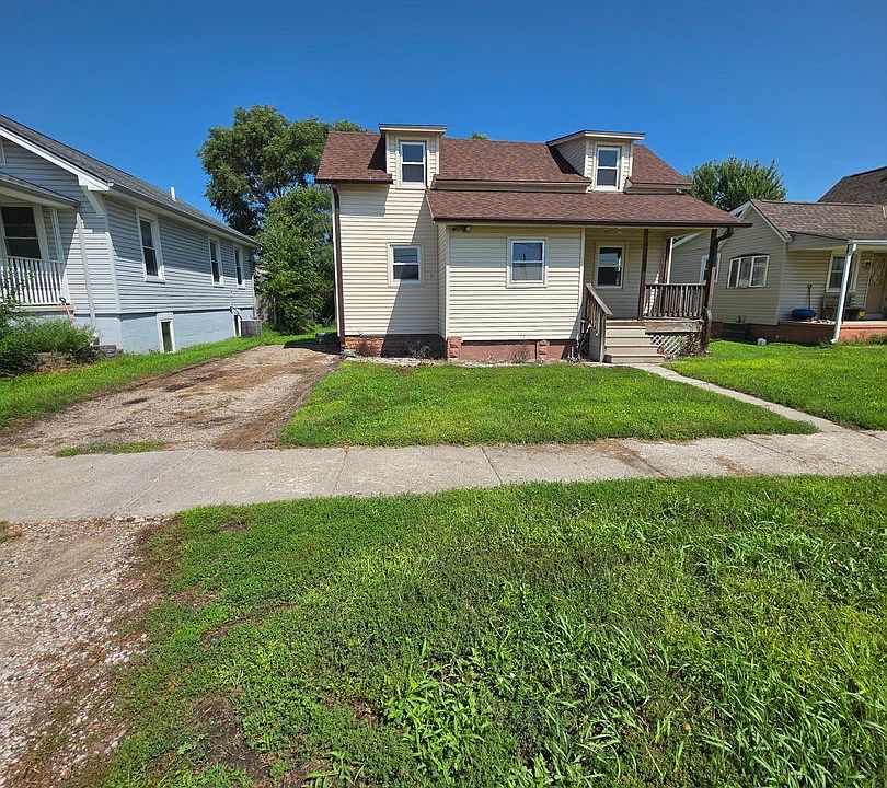 1st image of 412 Elm Ave