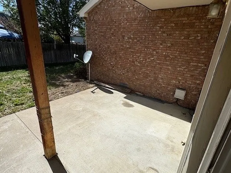 1025 49th Avenue Ct — Photo 16