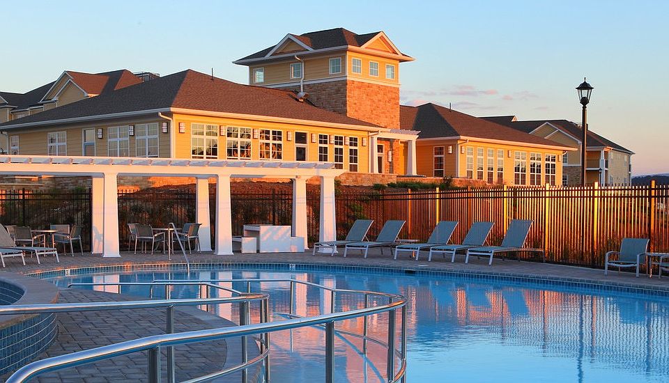 Poolside at Goose Creek