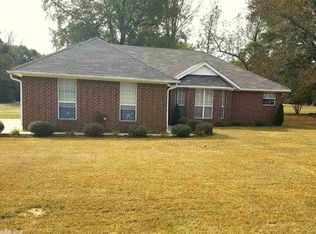 1 Dogwood Ln, Greenbrier, AR 72058