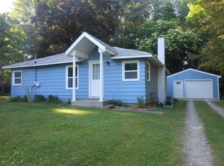 4571 E Tudor Rd, Berrien Springs, MI 49103