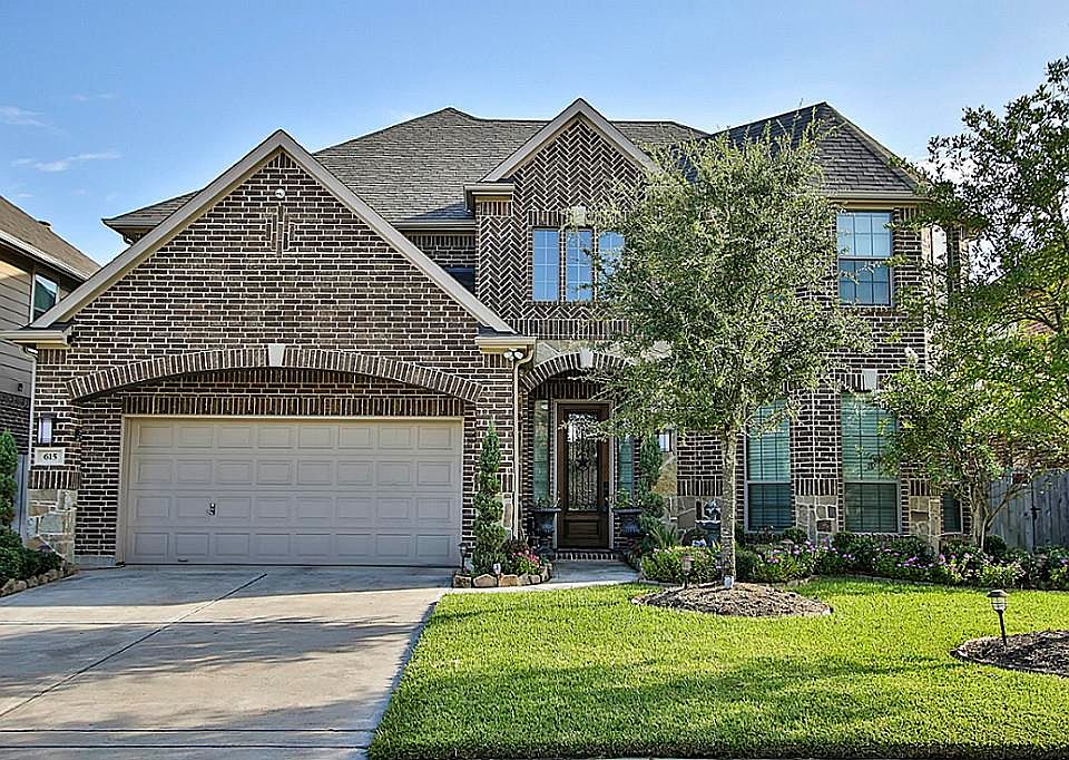 1st image of 615 Whitney Oaks Ln