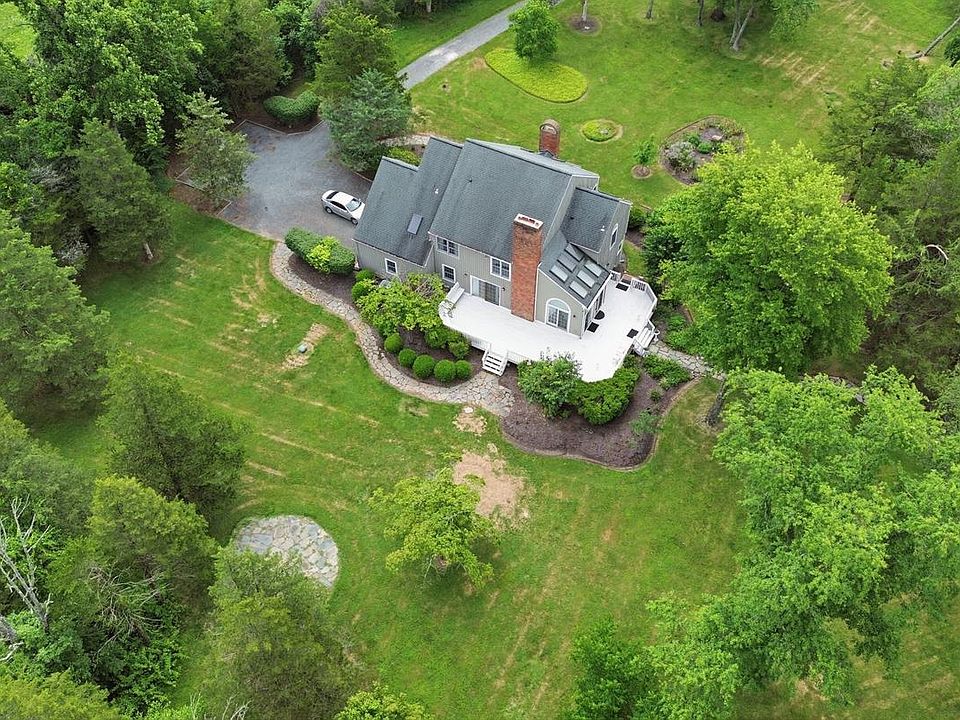 1st image of 136 Rocktown Lamb Rd