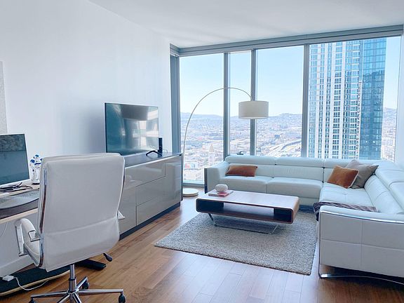 2nd image of 160 Folsom St