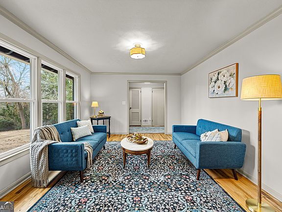 5th image of 617 Mayes Way