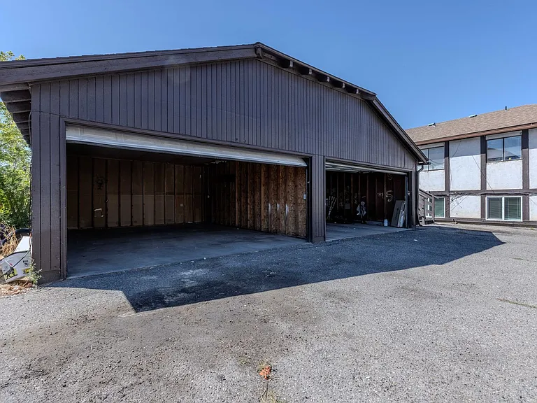 360 N Woodruff Ave #1-4 — Photo 24