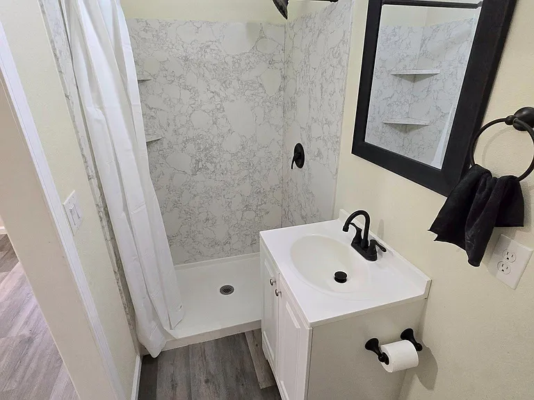 1541 Cedar Ave — Photo 5