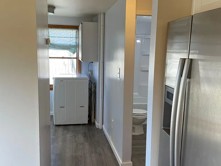 1811 Eastport Dr — Photo 29
