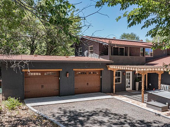 4th image of 432 Mockingbird Ln