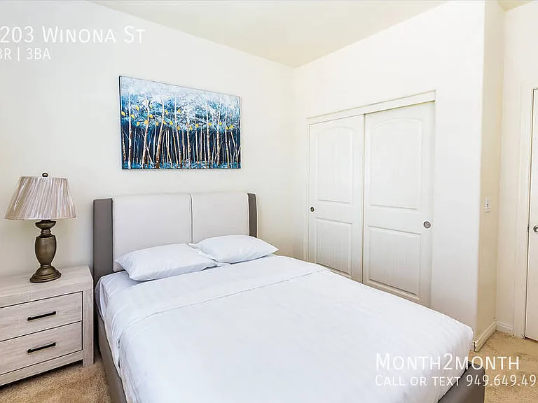 6203 Winona St — Photo 15
