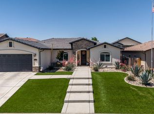 10319 Bluffshadow Dr, Bakersfield, CA