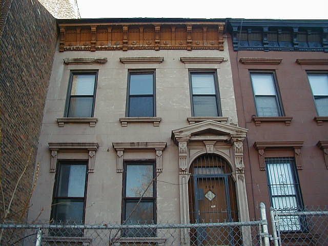 upper 2 floors