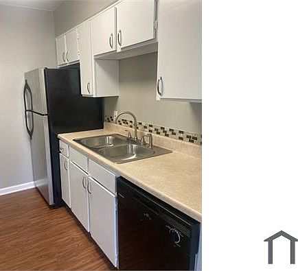 2nd image of 4712 Gaston Ave