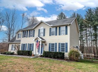 93 Starrs Plain Rd, Danbury, CT 06810