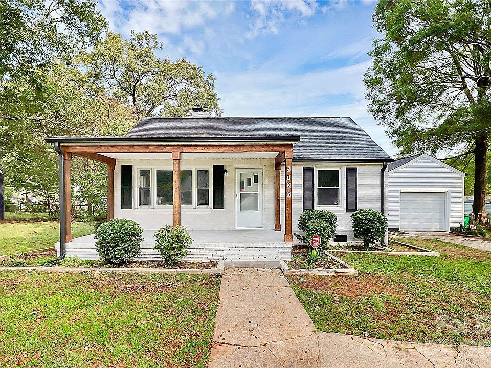 1st image of 5726 Oak Dr