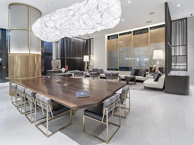Maizon Brickell — Photo 26