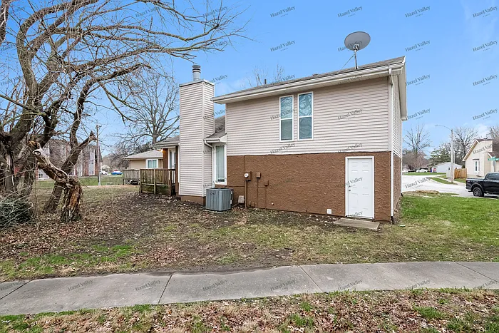 509 NE Grand Ave — Photo 13