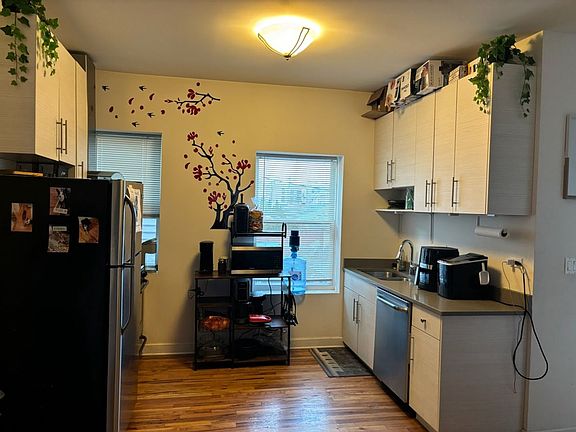 5th image of 3450 W Waveland Ave Unit 1E