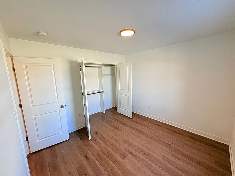 9301 N Lenox Ave — Photo 17