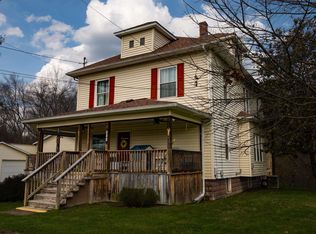 254 Locust St, Lumberport, WV