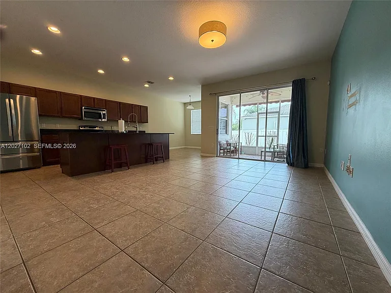 3747 Creswick Cir — Photo 14