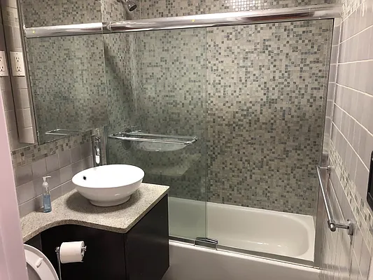 Rented by Caravaggio Loria, LREB | media 14