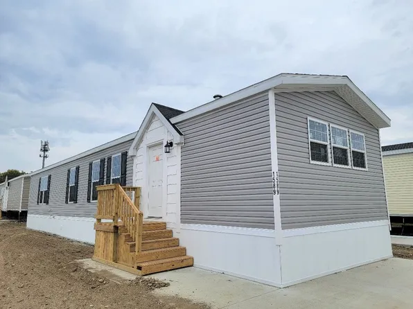 1589 Murry St, Greenwood, IN 46143