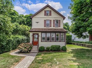 576 Sherman Ave, Thornwood, NY 10594