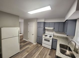 (RCH-41) 207 Cloverleaf Apartments, Athens, AL 35611