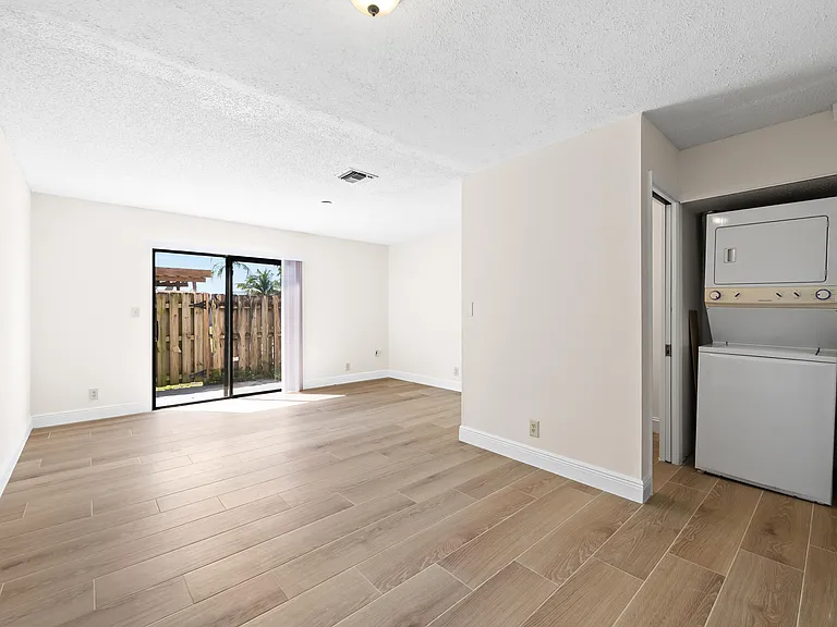 3281 E Golf Blvd #12 — Photo 8
