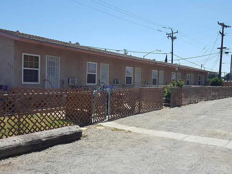 111 Hopkins Ave #1 — Photo 1