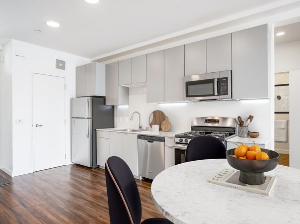 4801 Shattuck Ave UNIT 301
