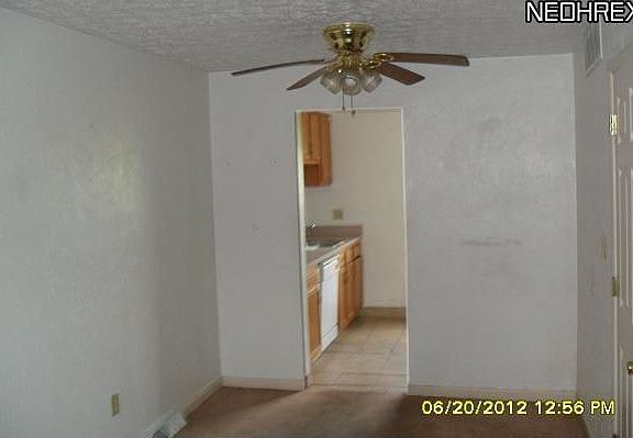 5th image of 23755 Banbury Cir APT 12